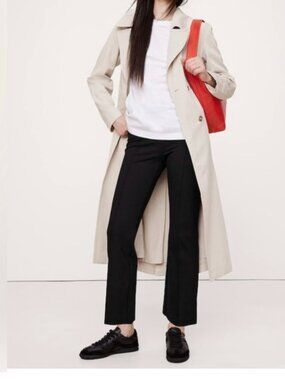 Banana Republic Women's Crop Flare Everywhere Ponte Pants Size M NWT